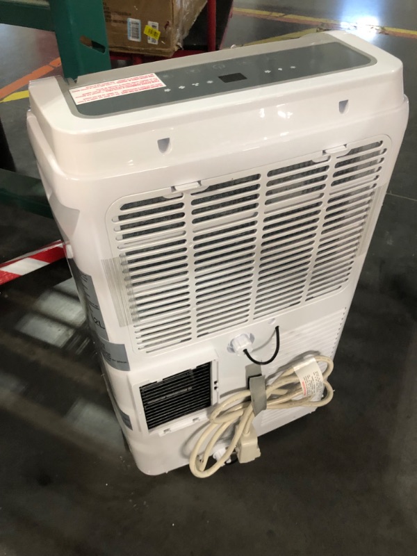 Photo 9 of ***USED - POWERS ON - UNABLE TO TEST FURTHER - LIKELY MISSING PARTS***
BLACK+DECKER 12,000 BTU Portable Air Conditioner up to 550 Sq.Ft. with Remote Control, White White - 12,000 BTU 1 Count (Pack of 1)