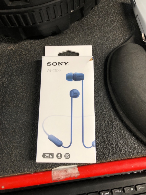 Photo 2 of ***USED - UNABLE TO TEST***
Sony Sony WI-C100 Wireless in-ear Headphones (Blue)
