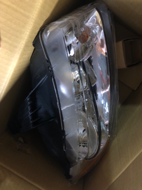 Photo 3 of DEPO Auto Parts 323-1110L-AC CAPA Lamp