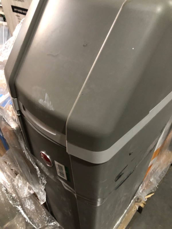 Photo 3 of ***NONREFUNDABLE - NOT FUNCTIONAL - FOR PARTS ONLY - SEE COMMENTS***
Rheem Preferred Platinum 42,000 Grain Water Softener with Wi-Fi Technology