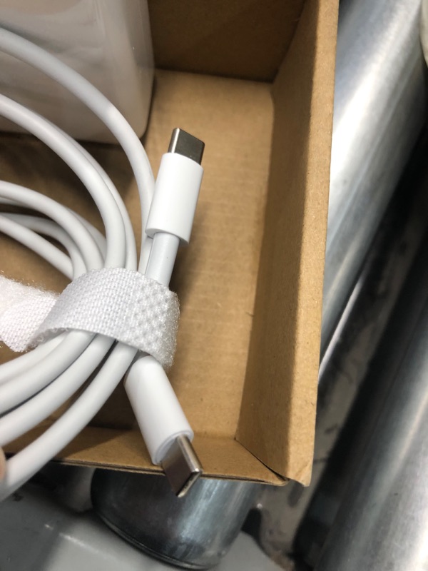 Photo 2 of Mac Book Pro Charger - 96W USB C Charger Fast Charger , 6.6 ft USB C to USB C Cable Included ?White-96W