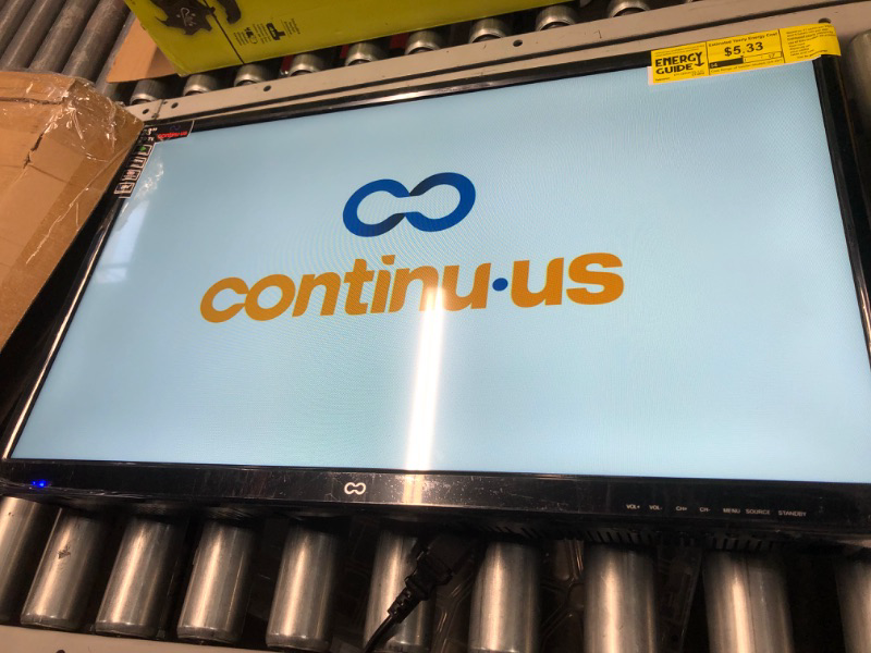 Photo 3 of 28” LED HDTV by Continu.us