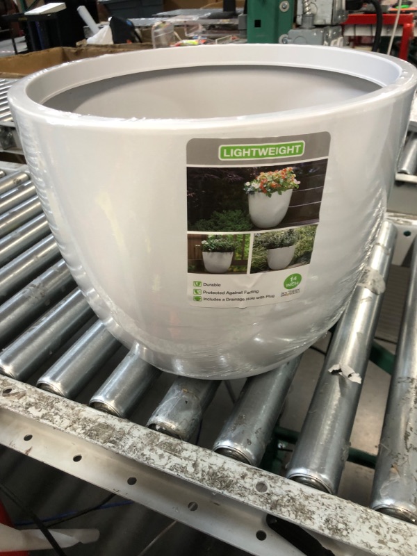 Photo 2 of (Bundle of 2)
14 in. Fresno Medium White High-Density Resin Planter (14 in. D x 12 in. H) With Drainage Hole