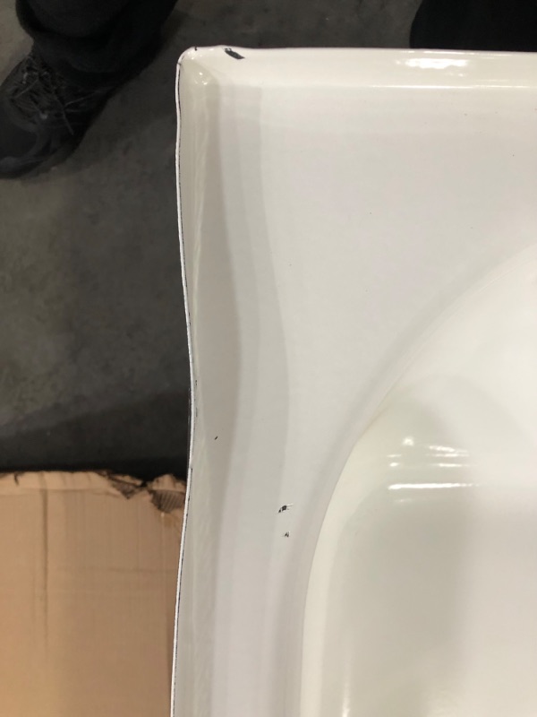 Photo 3 of ***USED - DAMAGED - SCRATCHED AND SCUFFED - SEE PICTURES - NO PACKAGING***
Bootz Industries Maui 60 in. x 30 in. Soaking Bathtub with Left Drain in White