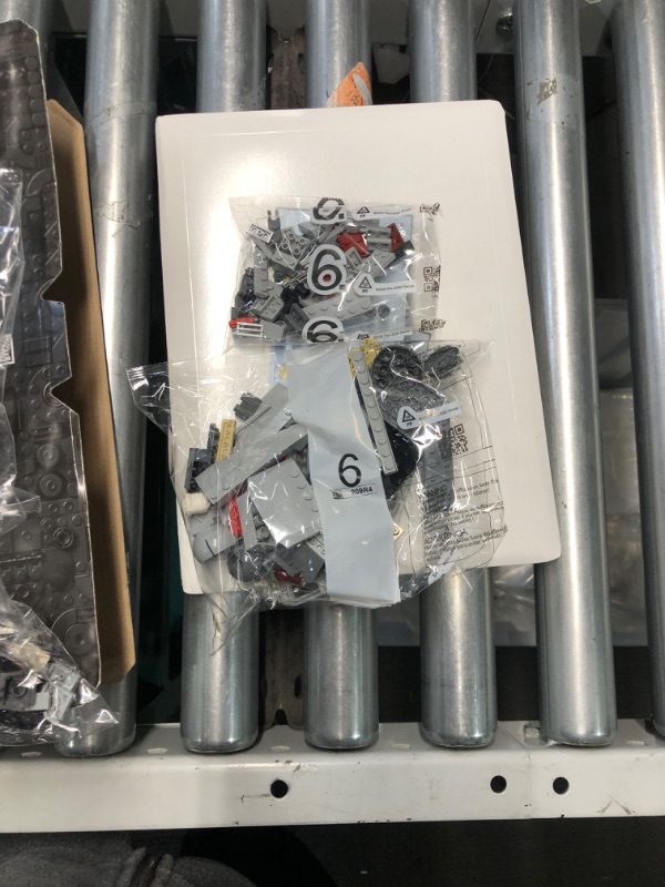 Photo 1 of **UNKNOWN MISSING PIECES***
LEGO Star Wars at-TE Walker 75337 Building Toy Set for Kids, Boys, and Girls Ages 9+ (1,082 Pieces) Standard Packaging