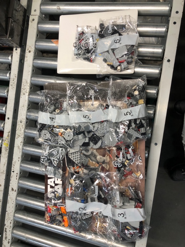 Photo 1 of **UNKNOWN MISSING PIECES***
LEGO Star Wars at-TE Walker 75337 Building Toy Set for Kids, Boys, and Girls Ages 9+ (1,082 Pieces) Standard Packaging