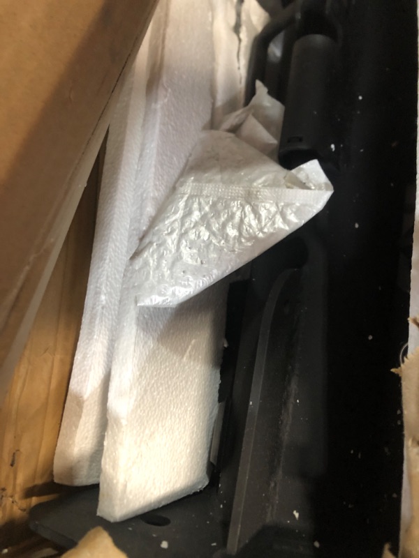 Photo 1 of LoftMarte 17" Fifth Wheel to Gooseneck Adapter Hitch