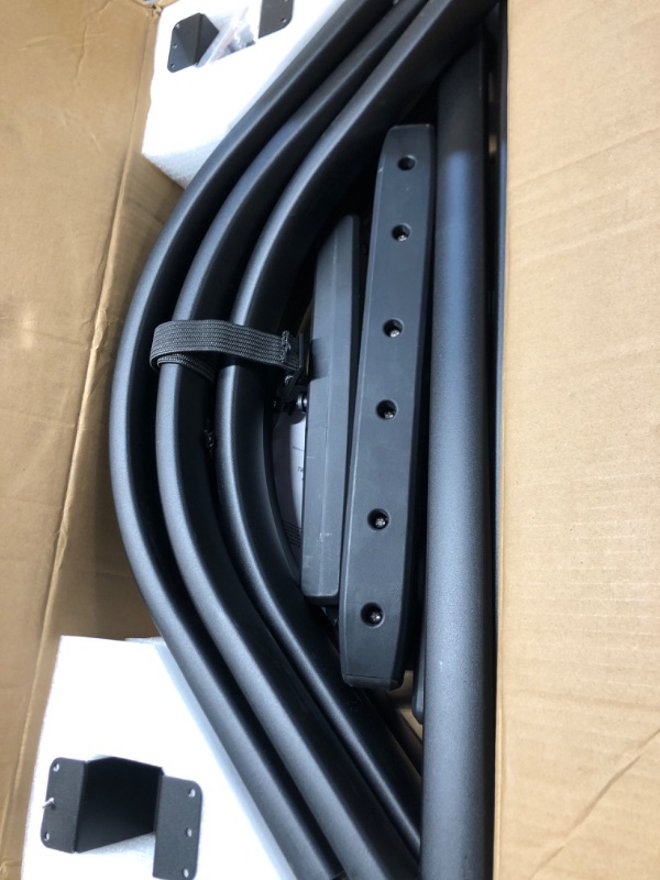 Photo 2 of ***Parts Only***VEVOR Truck Bed Extender, for Ford Super Duty, Dodge Ram 1500/2500/3500, Toyota Tundra, Nissan Titan, Chevrolet Silverado, GMC Sierra, Aluminum 55.5"-68" Retractable Tailgate Extender, Drill Required