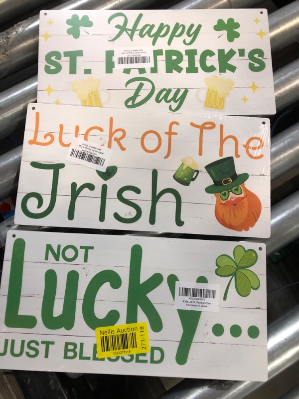 Photo 1 of **NONREFUNDABLE** St. Patty's Day Decoration Hanging Sign Bundle