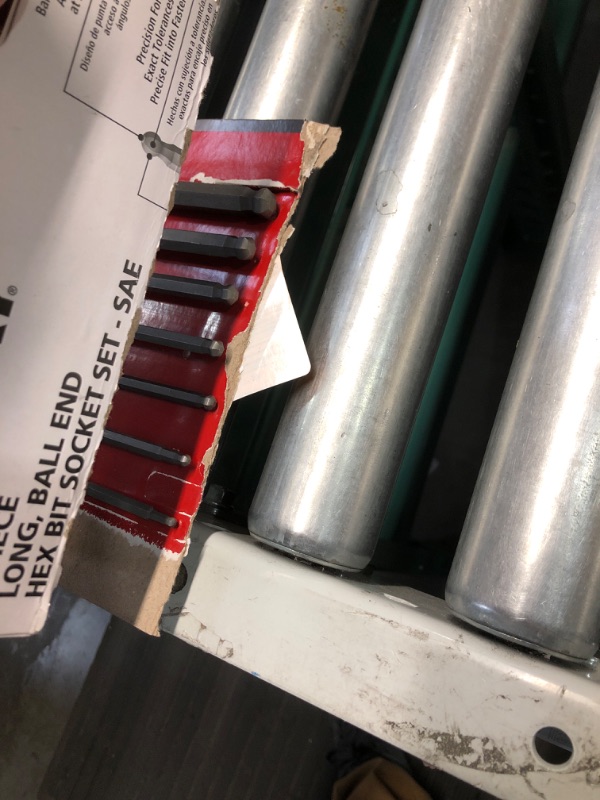 Photo 1 of Husky 7 Piece Long Ball Hex Bit Socket Set for Recessed Fasteners