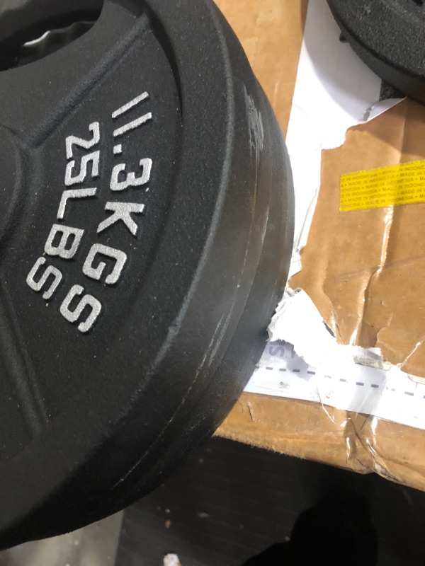 Photo 2 of ***USED - SCRATCHED AND CHIPPED - NO PACKAGING - SEE PICTURES***
Signature Fitness Cast Iron Standard Weight Plates Including 5FT Standard Barbell 