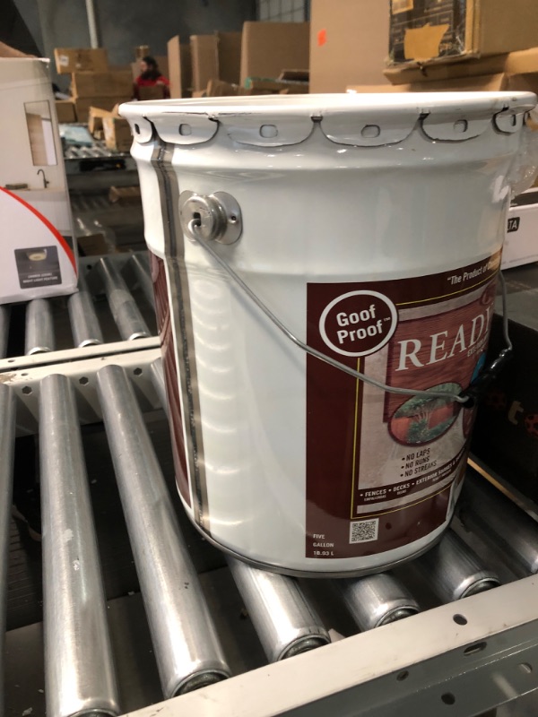 Photo 3 of Ready Seal 512 5-Gallon Pail Natural Cedar Exterior Stain and Sealer for Wood 5 Gallon Natural Cedar Stain and Sealer
