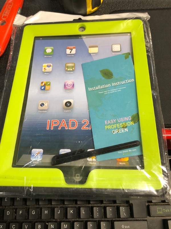 Photo 3 of ibeacos Case Compatible with IPad 2 3 4 Built-in Screen Protection and Shock Protection(Black Green)