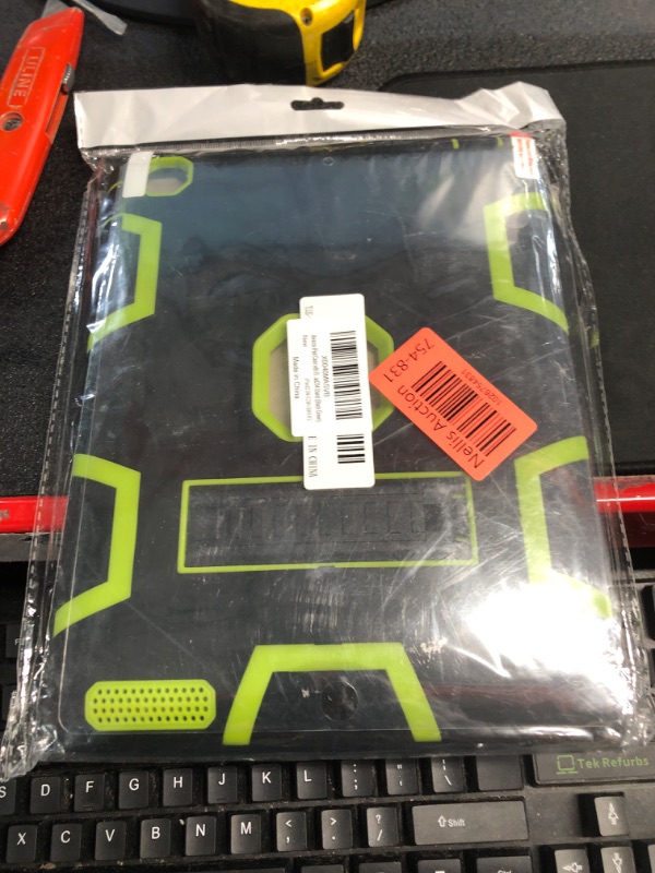 Photo 2 of ibeacos Case Compatible with IPad 2 3 4 Built-in Screen Protection and Shock Protection(Black Green)