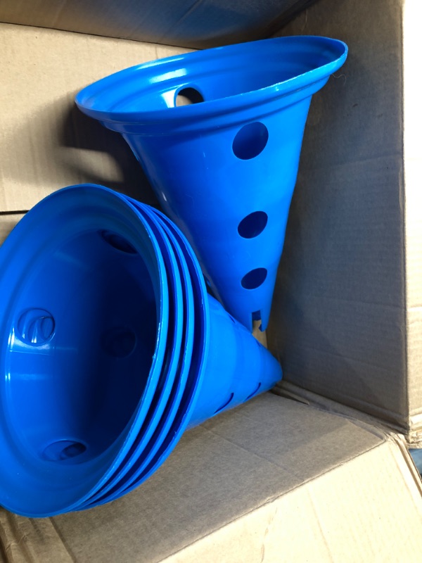 Photo 2 of ***NON-REFUNDABLE FOR PARTS ONLY ***
6 Sets Dog Agility Hurdle Cone Set Include5 Cones 