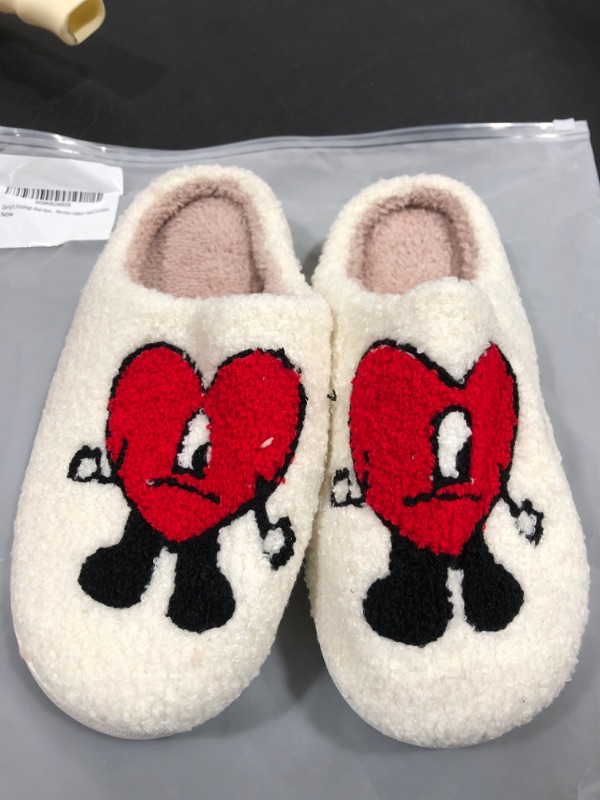 Photo 1 of [Size 7] Heart Slippers