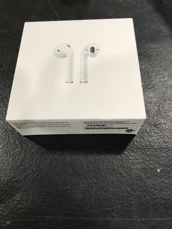 Photo 4 of AirPods with Charging Case