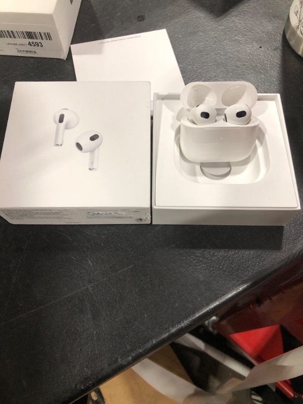 Photo 2 of AirPods (3rd Generation) with Lightning Charging Case
