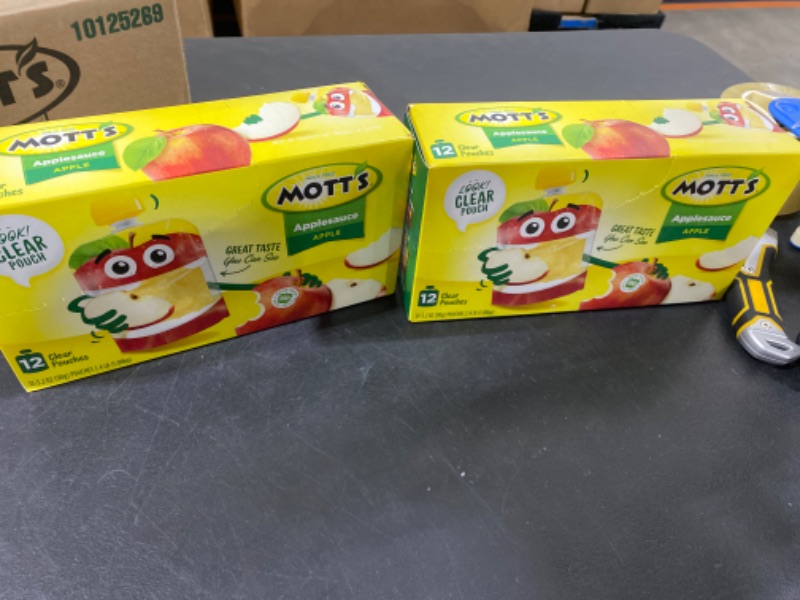 Photo 2 of 2 PACK-Mott's Original Applesauce, 3.2 oz clear pouches, 12 count Apple 3.2 Ounce - 12 Count (Pack of 1)