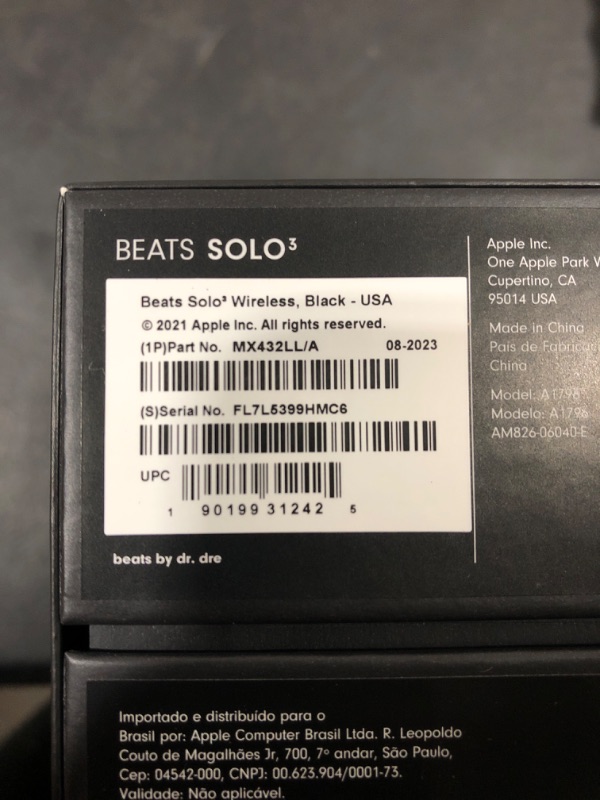 Photo 5 of Beats Solo3 Wireless On-Ear Headphones - Apple W1 Headphone Chip, Class 1 Bluetooth, 40 Hours of Listening Time, Built-in Microphone - Black (Latest Model)