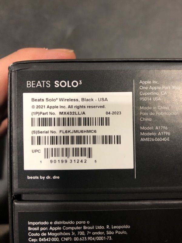 Photo 5 of Beats Solo3 Wireless On-Ear Headphones - Apple W1 Headphone Chip, Class 1 Bluetooth, 40 Hours of Listening Time, Built-in Microphone - Black (Latest Model)