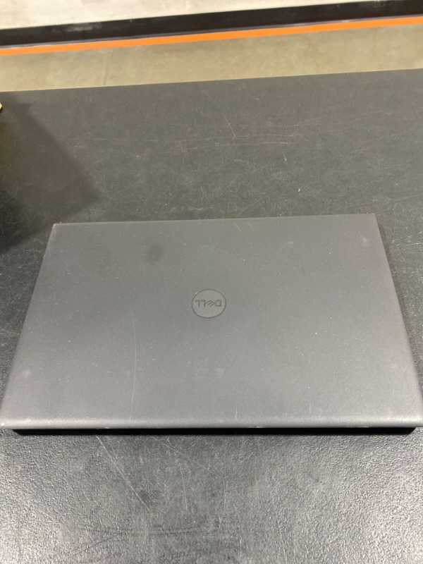 Photo 3 of Dell Inspiron 15 3520 15.6" Touchscreen FHD WVA Laptop (Intel i5-1155G7, 8GB RAM, 256GB SSD, Intel Iris Xe, AC WiFi, Bluetooth 5.0, SD Reader, Webcam, Carbon Black, Win 11 Pro)
