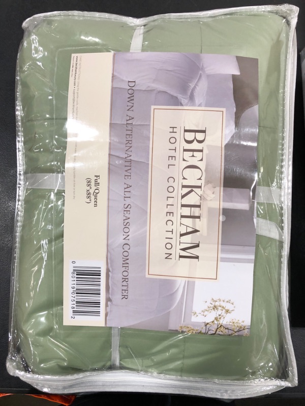 Photo 2 of [Size Full/Queen] Beckham Hotel Collection 1300 Series - All Season - Luxury Goose Down Alternative Comforter - Queen/Full - Sage Full/Queen Sage