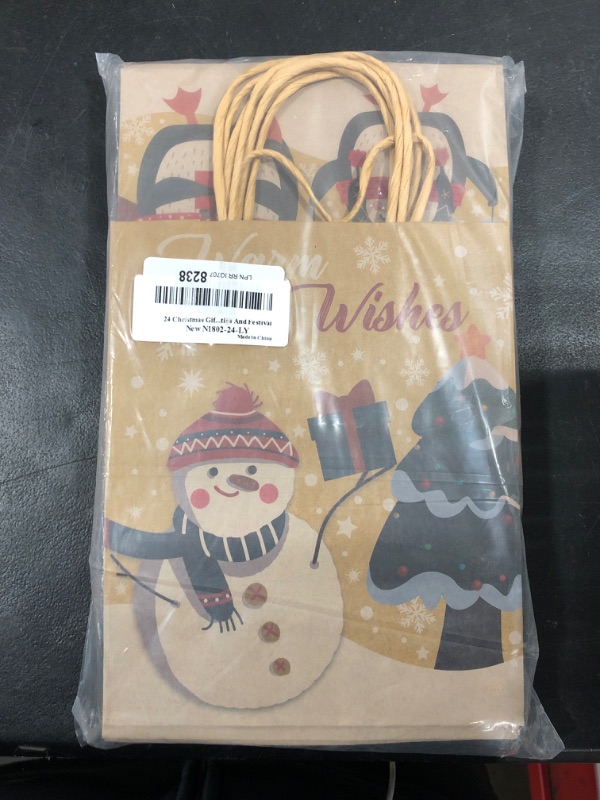 Photo 1 of 24pcs Winter Gift Paper Sacks