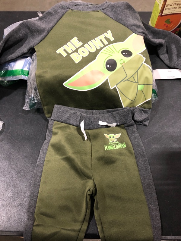Photo 1 of [Size 3T] STAR WARS Baby Yoda Boys’ Sweatshirt and Joggers Set for Toddlers and Little Kids – Green/Grey 12 Months Olive