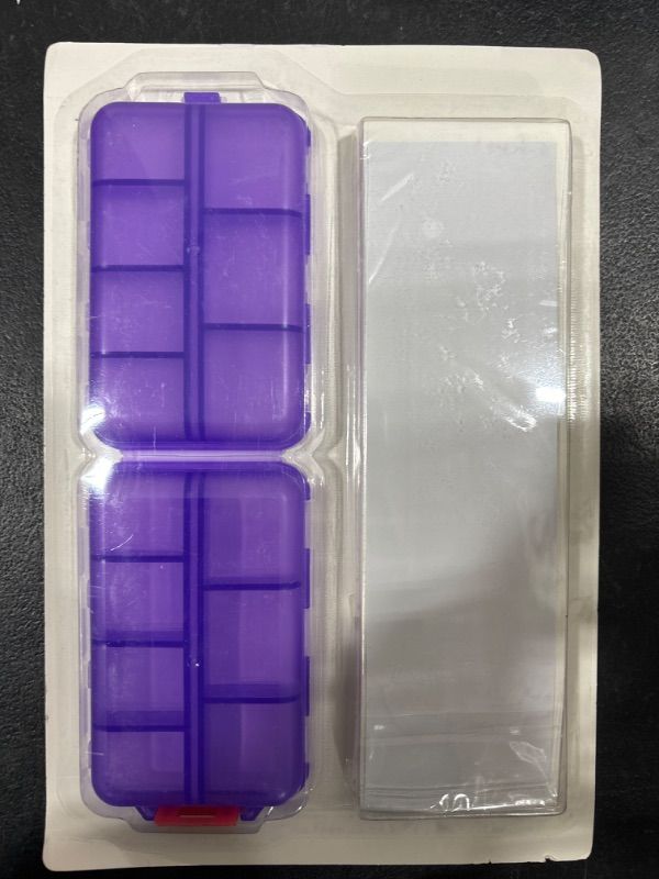 Photo 1 of 14 grids Pill Box, prpl
