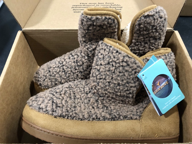 Photo 1 of [Size 11] Rockdove Women's Fuzzy Fleece House Bootie Ladies' Memory Foam Slipper with Rubber Sole