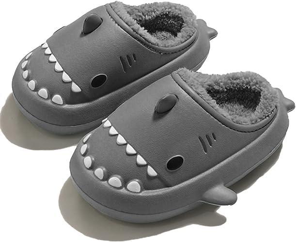 Photo 1 of [Mes Size 8] Shark Fleece Lined Clogs
