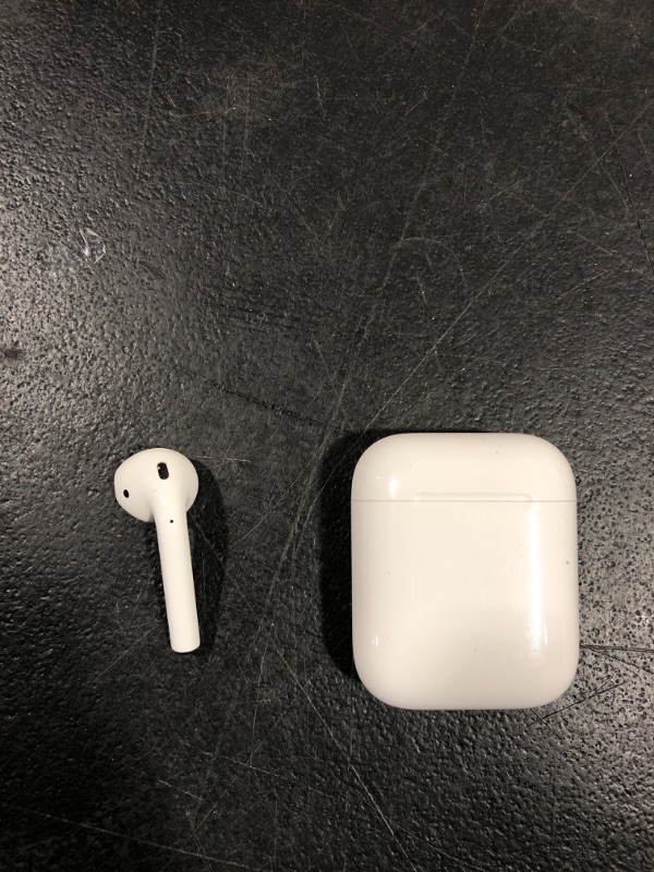 Photo 4 of Apple Airpods In-Ear Bluetooth Wireless Headset 