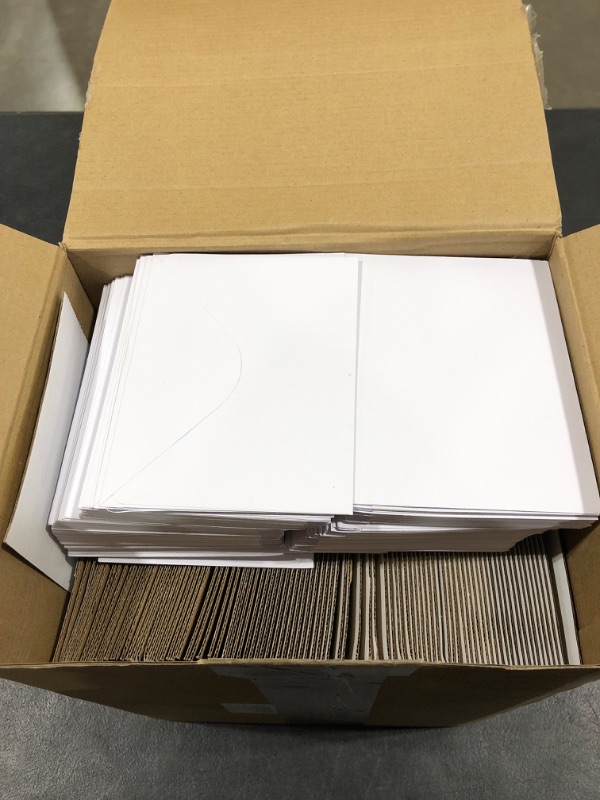 Photo 2 of 200 Sets Cardboard Sleeves Flat Vending Sports Card Folders Mail Shipping Stiffeners Insert Corrugated Thick Cardboard Folders with 200 Envelopes for Sport Cards Protector Supplies, 3.5'' x 4.7''