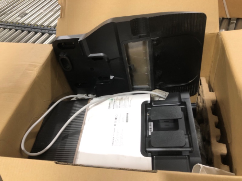 Photo 1 of Q8 Max Plus WiFi Connected Robot Vacuum and Mop with Self-Empty Dock, DuoRoller Brush, 5500 Pa Strong Suction
PARTS ONLY, GETS ERROR ON BUMPER.