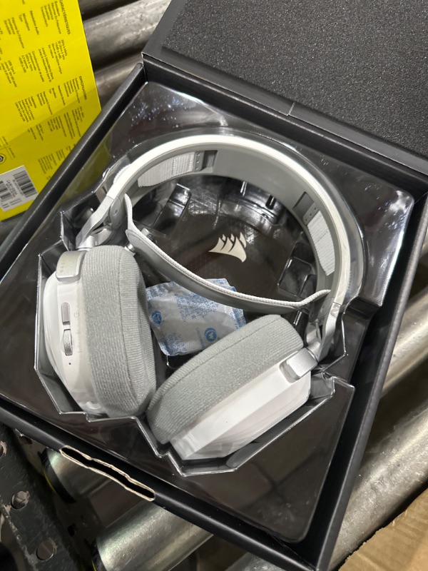 Photo 2 of CORSAIR HS80 RGB WIRELESS Multiplatform Gaming Headset - Dolby Atmos - Lightweight Comfort Design - Broadcast Quality Microphone - iCUE Compatible - PC, Mac, PS5, PS4 - White
