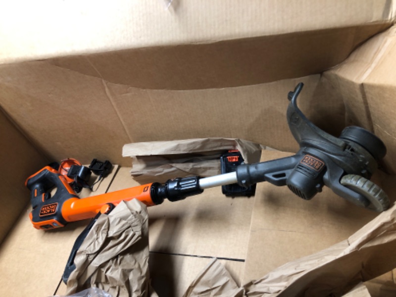 Photo 2 of ***USED AND DIRTY - NO TRIMMER STRING OR BATTERY - UNABLE TO TEST - NO PACKAGING - SEE PICTURES***
BLACK+DECKER 20V MAX String Trimmer, 2-Speed, 12-Inch, Cordless (LST522) 20V String Trimmer Kit