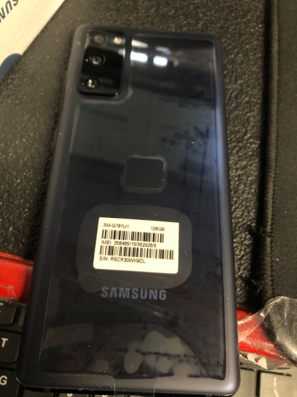 Photo 3 of Samsung Galaxy S20 FE 5G 128GB Blue Verizon (Renewed)
