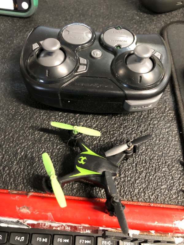 Photo 2 of *NOT TESTED* Sky Viper Dash Nano Drone Black/Green, 2 x 2 x 0.75"