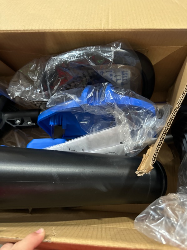 Photo 7 of **USED* PARTS ONLY* Issue with units Doesnt Power On*Kobalt | 24V Max Cordless Leaf Blower and String Trimmer Kit with 24-Volt Battery and Charger Included, 410 Cfm | Rona
