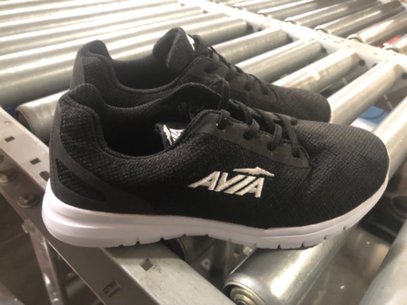 Photo 2 of Avia AVI-Solstice Running Shoe Black in Size 7