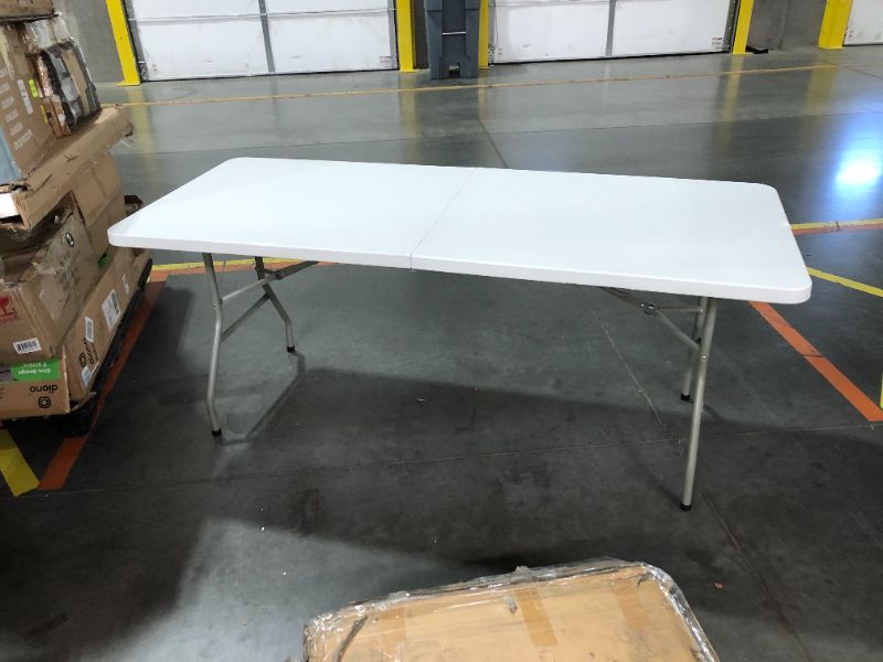 Photo 2 of ***USED - DAMAGED - CRACKED AND PUNCTURED - SEE PICTURES***
YITAHOME Folding Tables Heavy Duty Folding Table 6ft with Carrying Handle Plastic Fold up Table for Outdoor Camping Picnic Parties/Indoor Events White