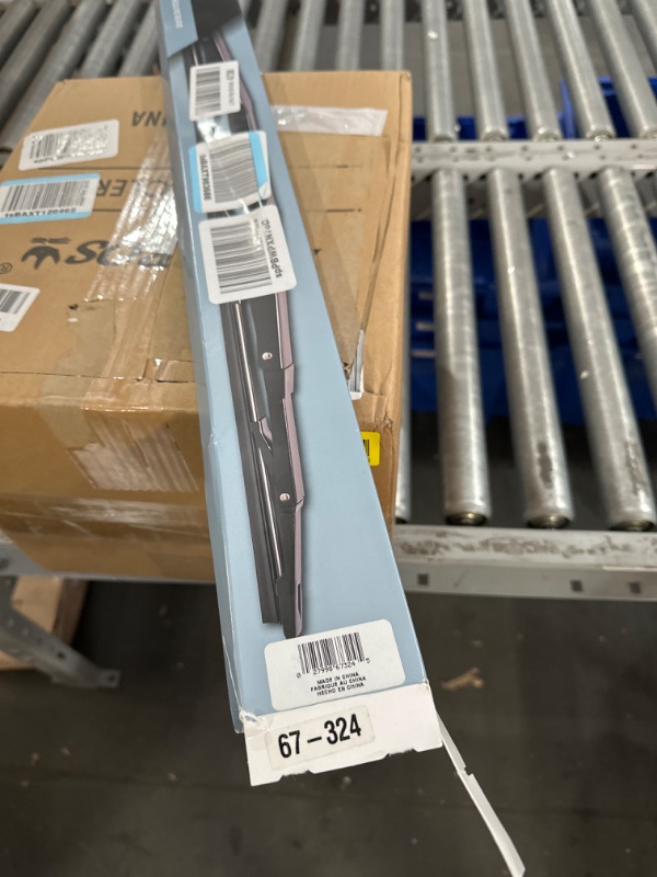 Photo 2 of TRICO 32 Inch RV Wiper Blade, 1 Pack (67-324)