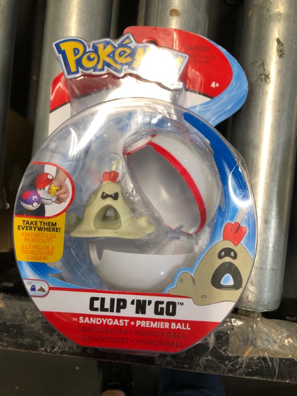 Photo 2 of Pokemon - Clip n' Go - Pikachu & Premiere Ball (PKW0151)