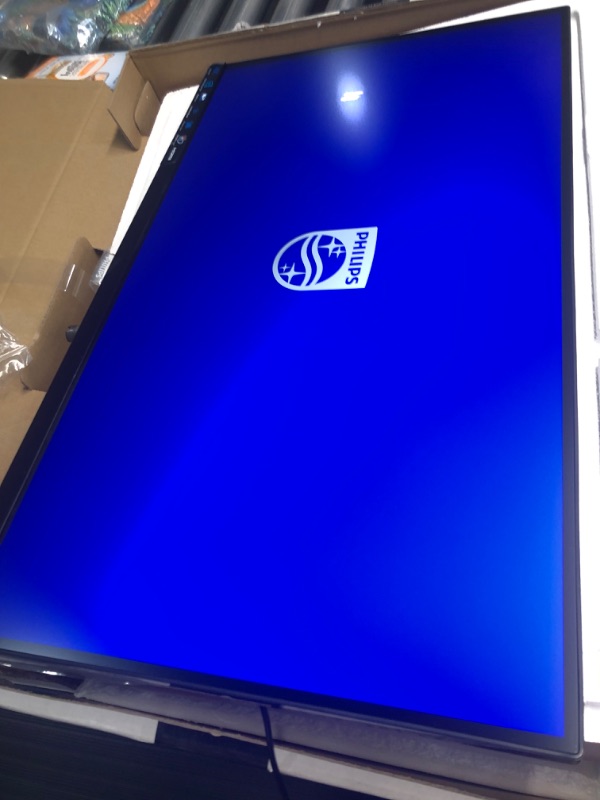 Photo 1 of PHILIPS 276E8VJSB 27" Monitor, 4K UHD IPS, 1 Billion+ Colors, Ultranarrow Borders, Lowblue, Multiview, 4Yr Advance Replacement Warranty 27 inch | 4K UHD E8 Line | Flat