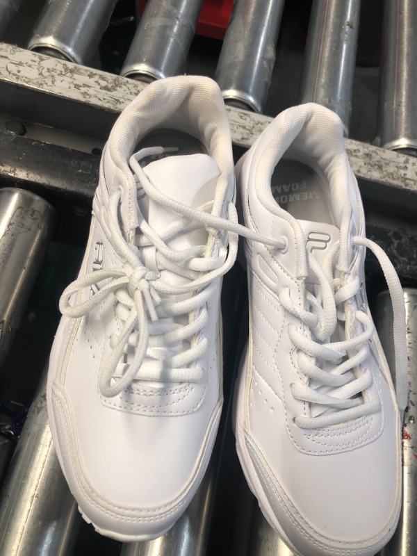 Photo 1 of FILA Memory Valant 5 Women's Walking Shoes- SIZE 7W

