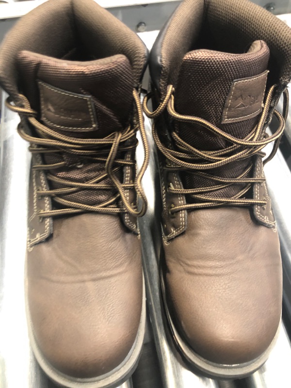 Photo 2 of Denali Bullseye Men's Work Boots- SIZE9
