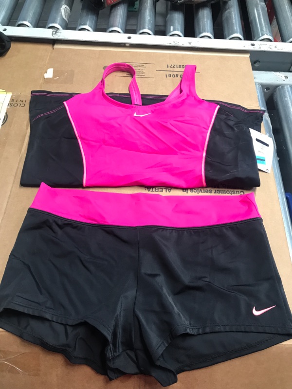 Photo 1 of NIKE Ladies swimwear Size LARGE 