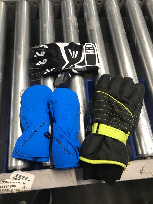 Photo 1 of **NON-REFUNDABLE kid's glove BUNDLE***