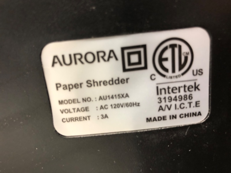 Photo 3 of Aurora AU1415XA 14-Sheet Crosscut Paper shredder